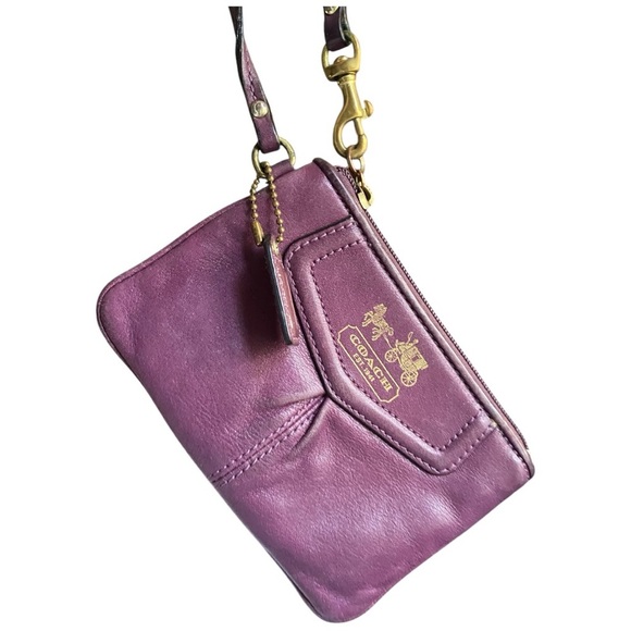 Coach Vintage Purple leather wristlet - Picture 3 of 6